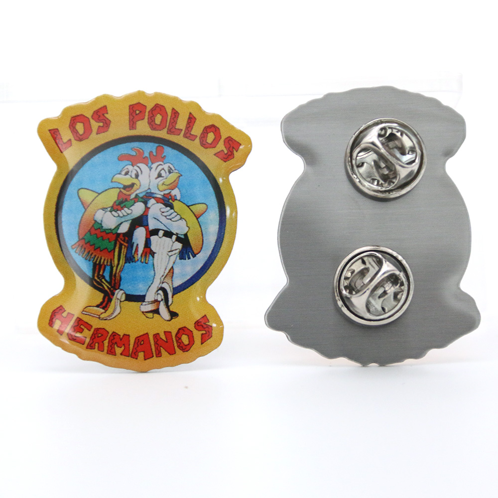Badge souvenir bianchi epossidici di ferro personalizzati